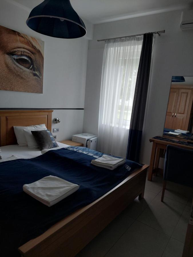 Hédervári Lovas Vendégház Kültér fotó